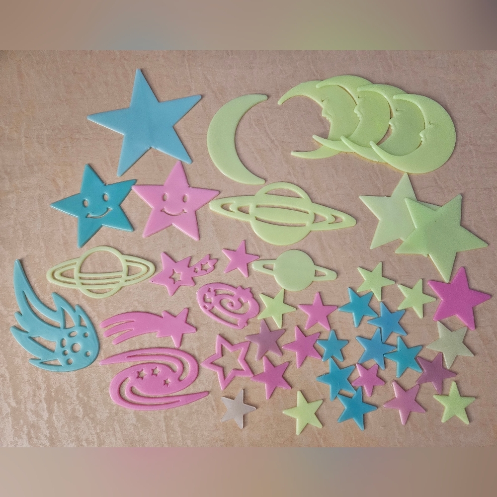 Glow in the dark stars, moons, and planets